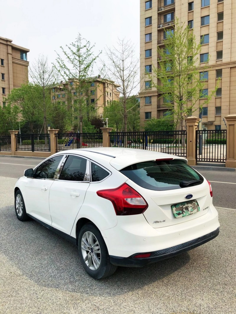 廊坊14年福特福克斯6