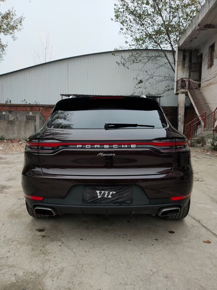 北京19年保时捷卡宴1