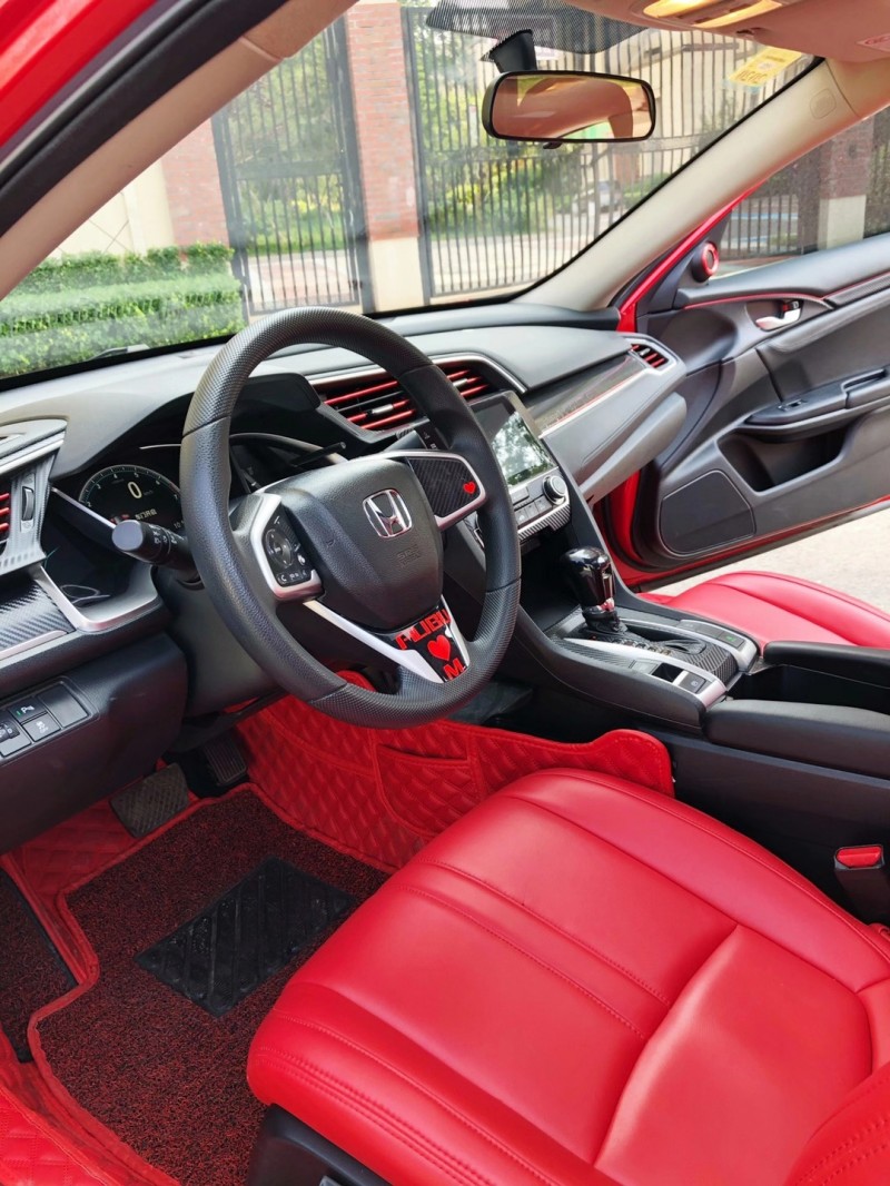 廊坊18年本田思域7