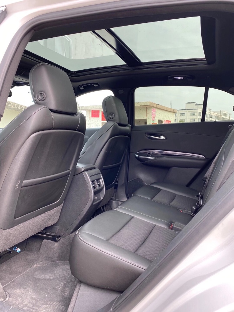 广州19年凯迪拉克XT44