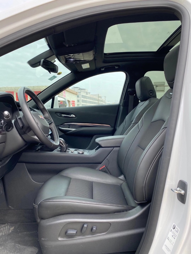 广州19年凯迪拉克XT43