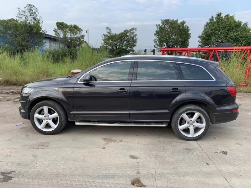 广州14年奥迪Q78