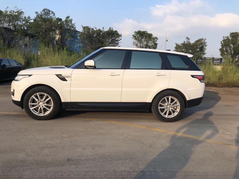 广州18年路虎揽胜运动6