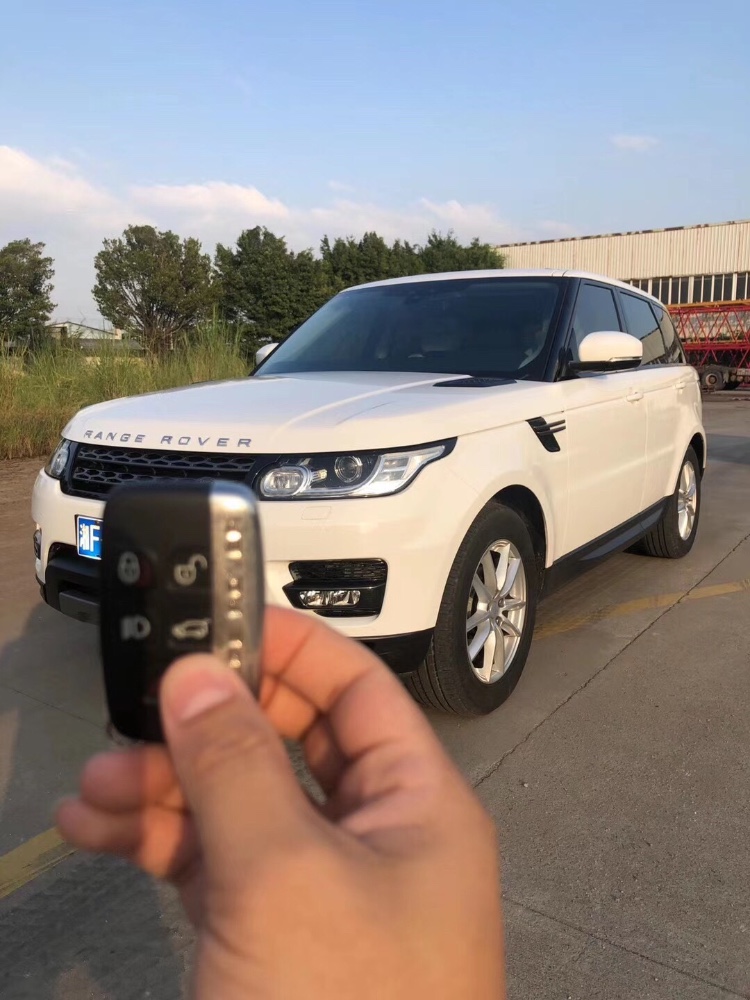 广州18年路虎揽胜运动5