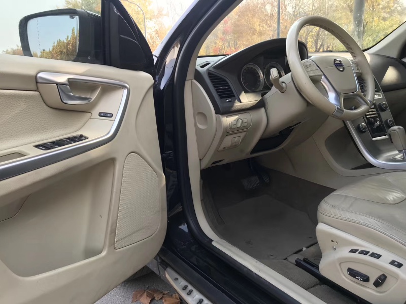 保定11年沃尔沃XC609