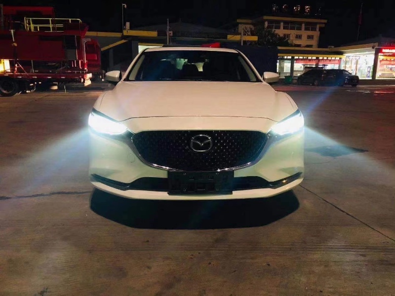 武汉20年马自达阿特兹1