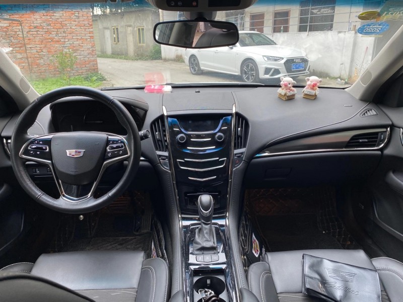 成都19年凯迪拉克ATS-L5