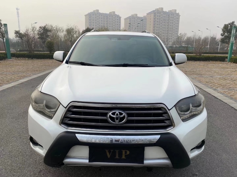 济南12年丰田汉兰达1