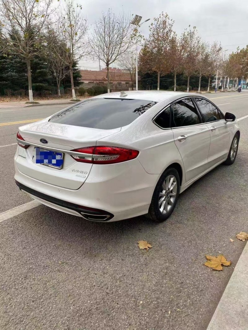 青岛17年福特蒙迪欧3