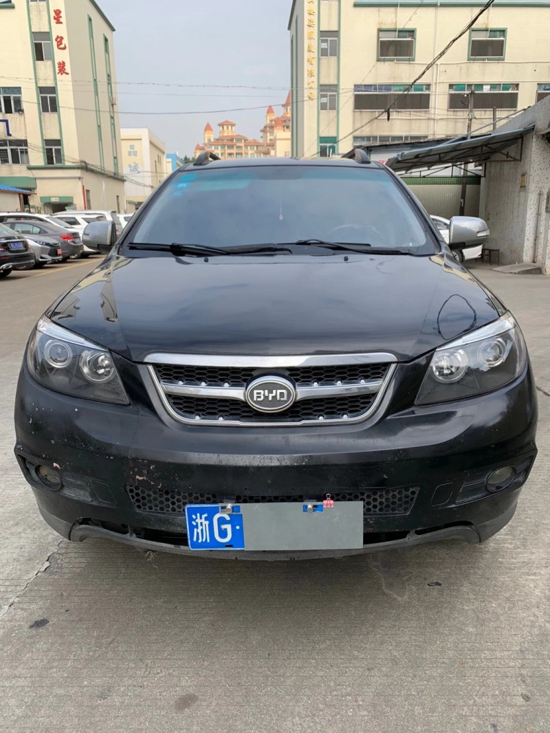 中山14年比亚迪比亚迪S69