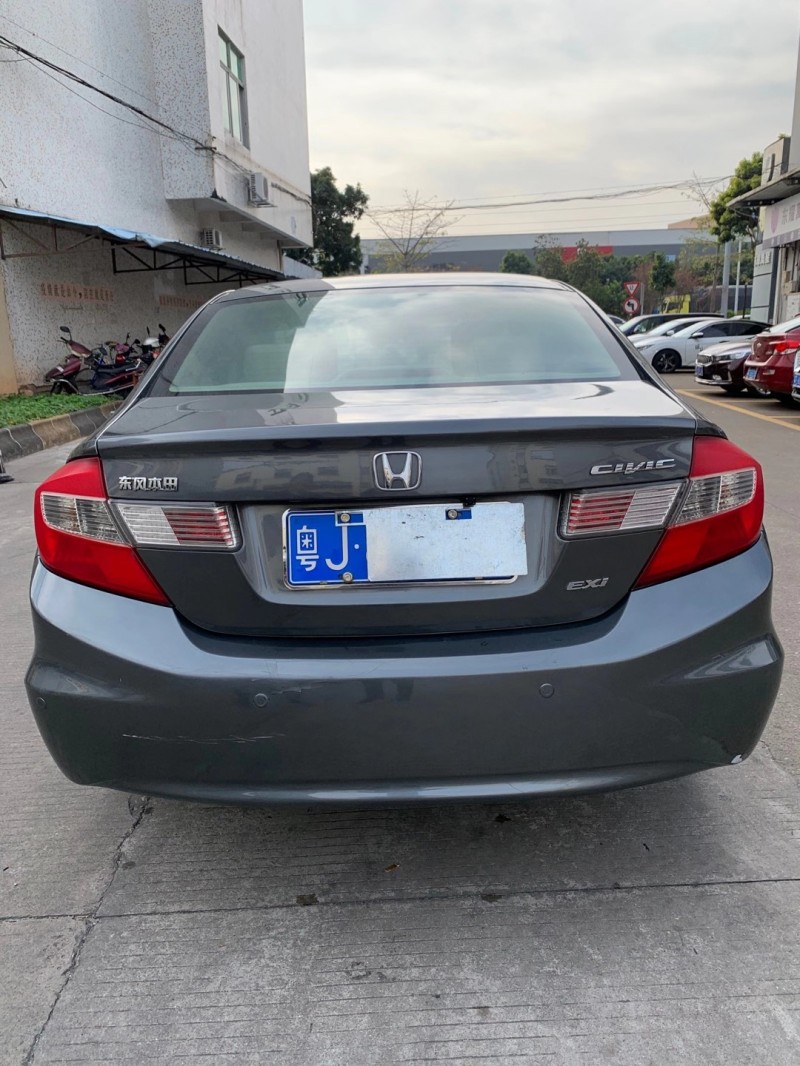 中山13年本田思域5