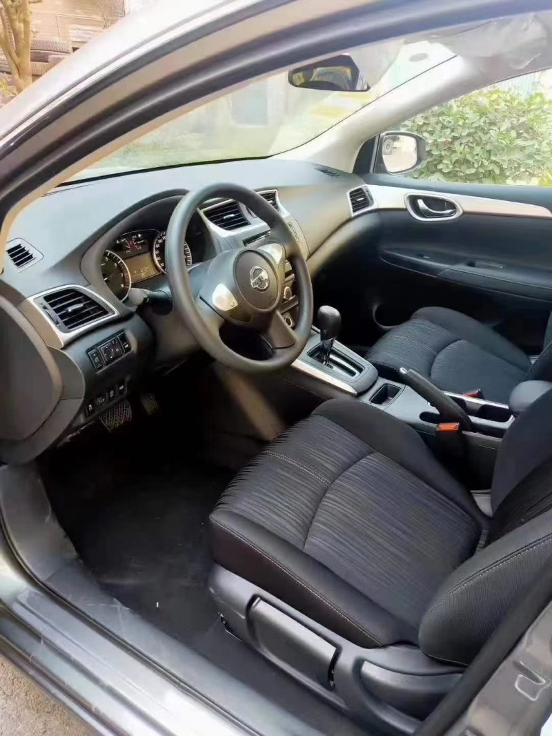 長沙20年日產軒逸6