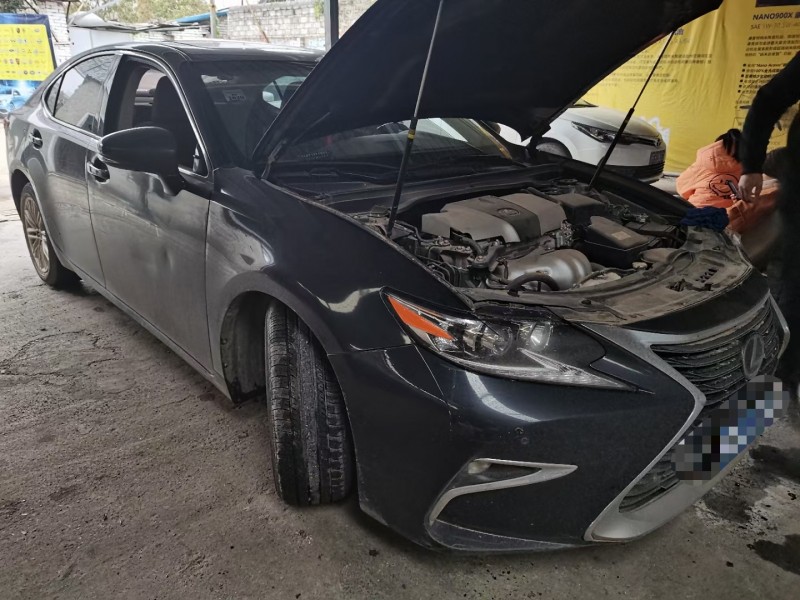 武汉16年雷克萨斯ES3