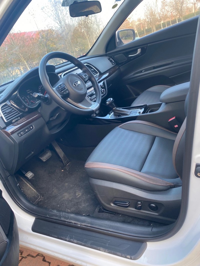 潍坊20年起亚凯绅7