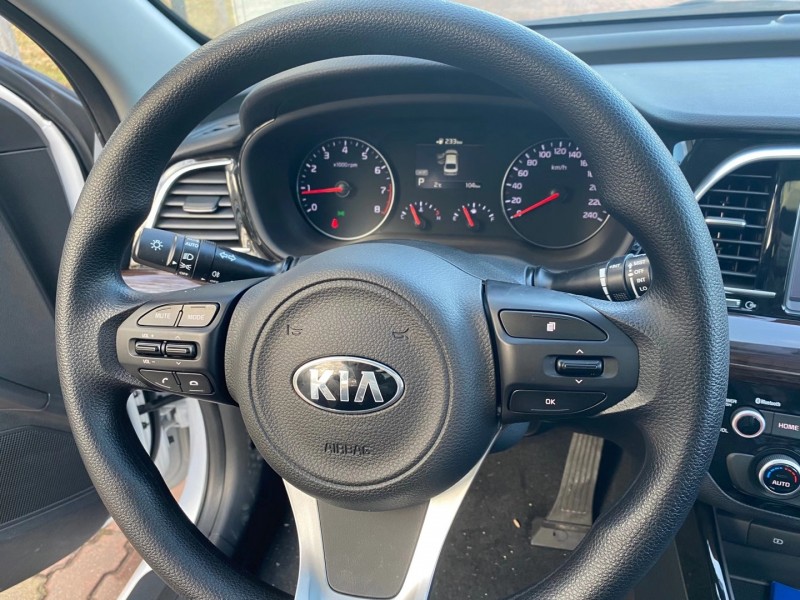 潍坊20年起亚凯绅8