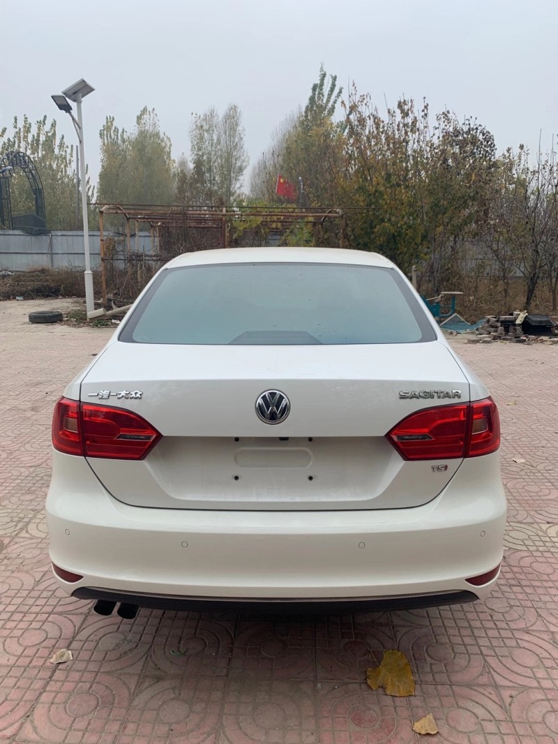 潍坊15年大众速腾4