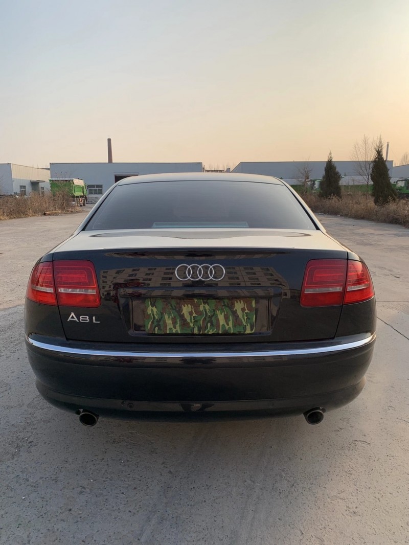 沈陽10年奧迪A8L6