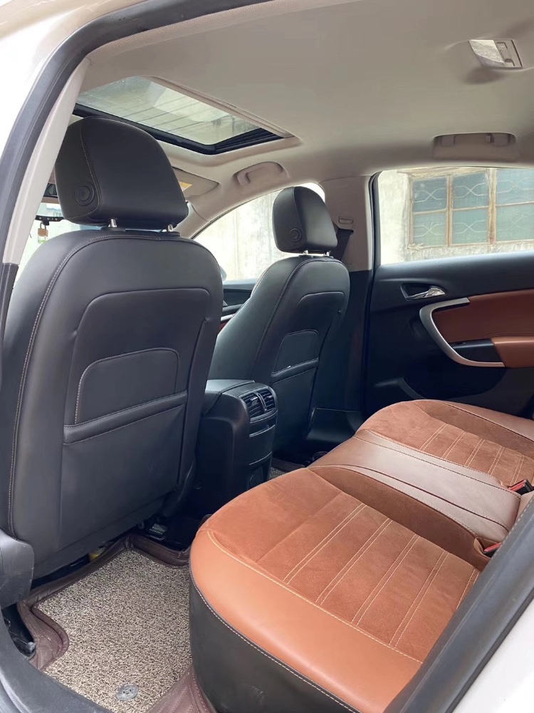 江门17年别克君威5