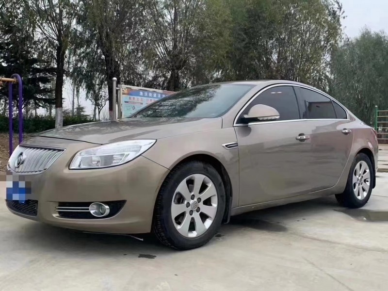 济宁13年别克君威3