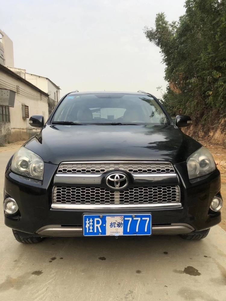 江门13年丰田RAV4荣放1
