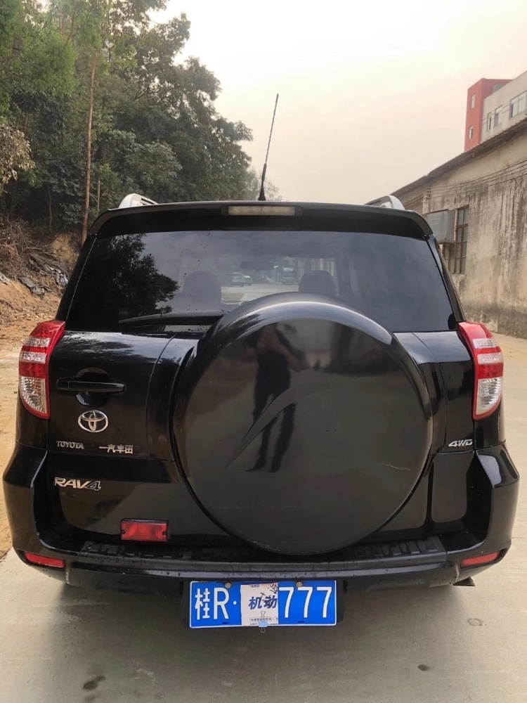 江门13年丰田RAV4荣放7