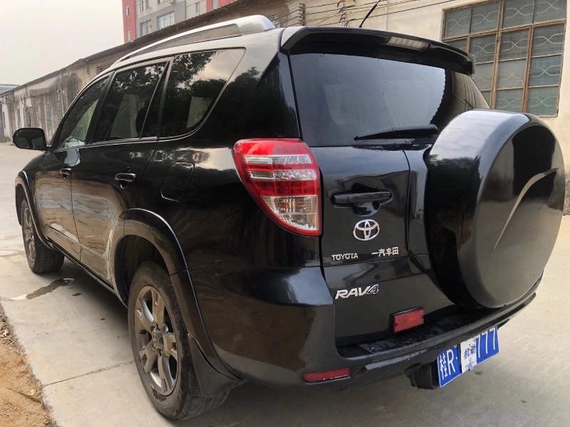 江门13年丰田RAV4荣放5