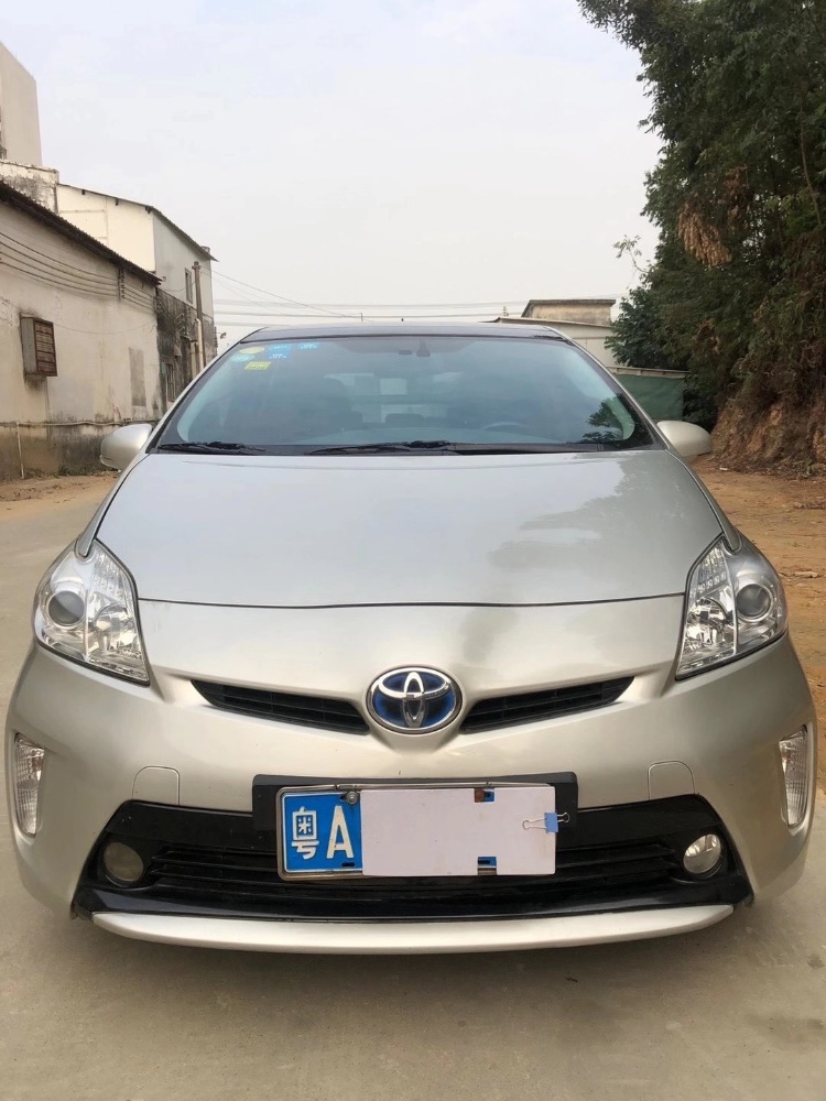 江门12年丰田普锐斯1