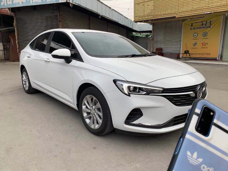 广州20年别克威朗6