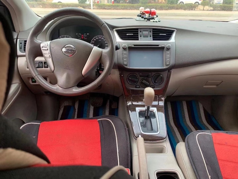 东莞13年日产轩逸5