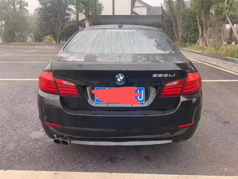 邵阳13年宝马5系8