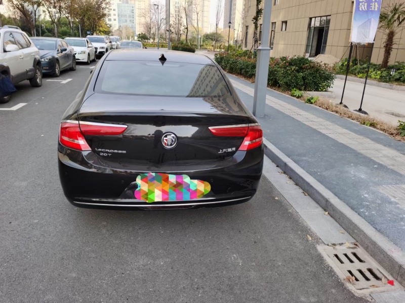 宿迁17年别克君越9