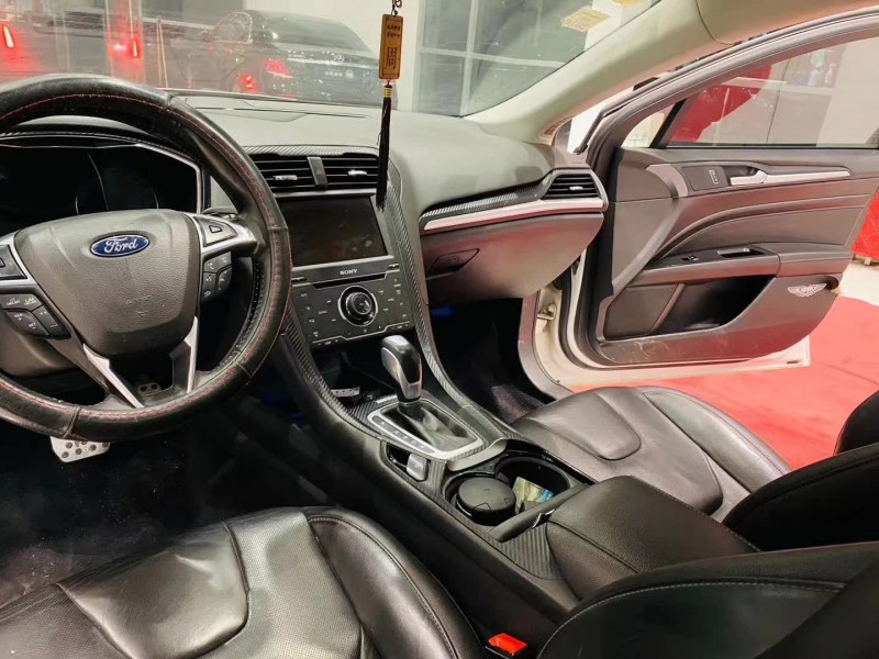 邢台14年福特蒙迪欧9