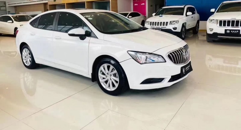 邢台16年别克威朗2