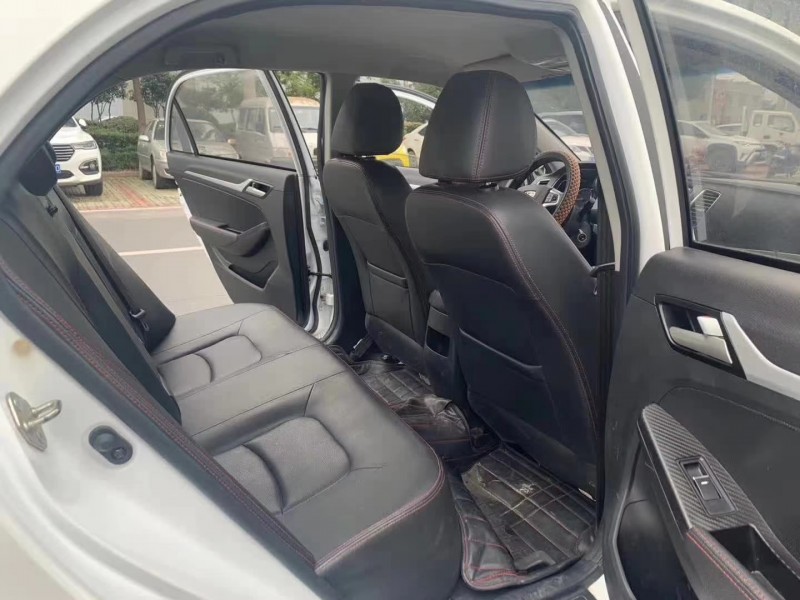 北京16年吉利远景7