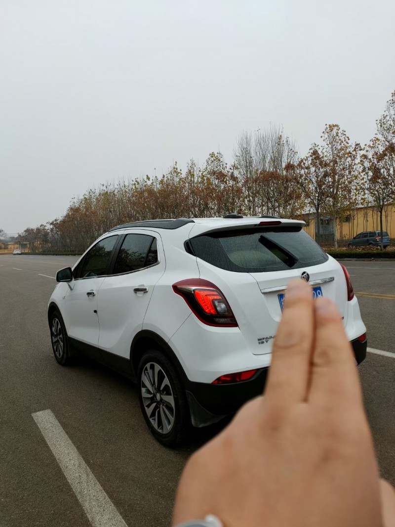 聊城18年别克昂科拉2