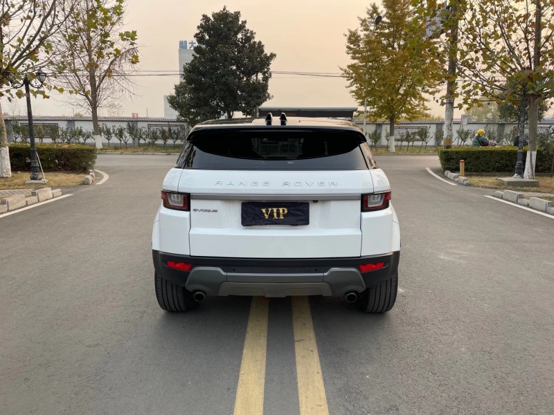 徐州17年路虎极光6