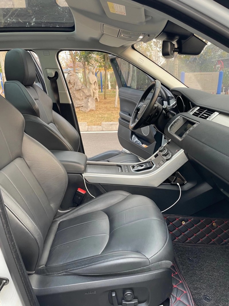 徐州17年路虎极光2