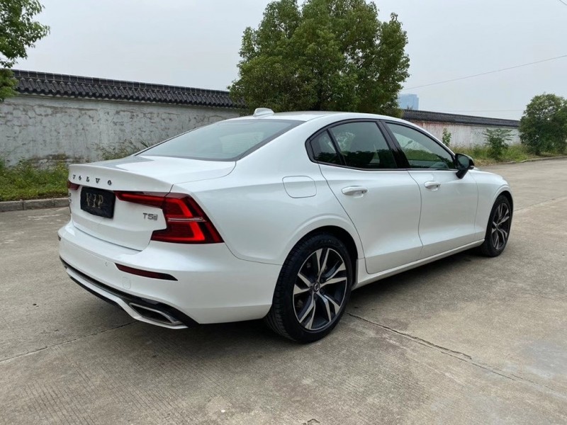 盐城20年沃尔沃S60L5