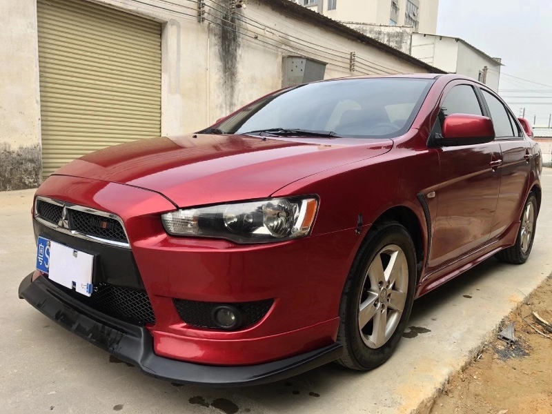 江门11年三菱翼神8