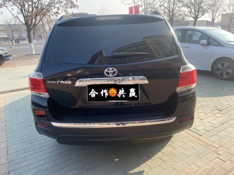 保定15年丰田汉兰达2