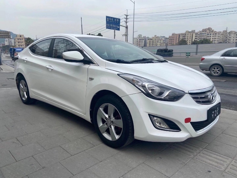 广州13年现代朗动2