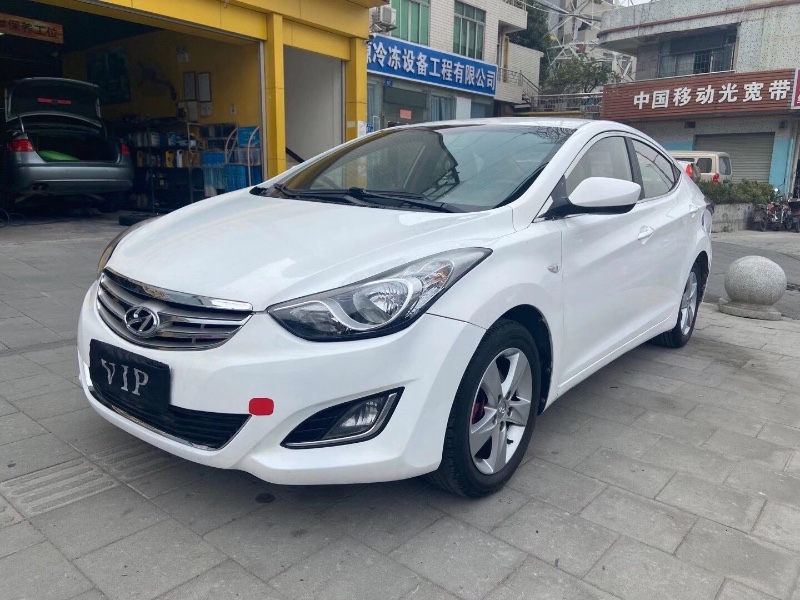 广州13年现代朗动3