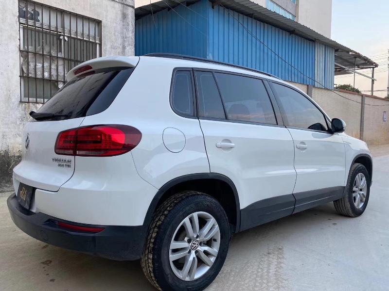 江门16年大众途观7