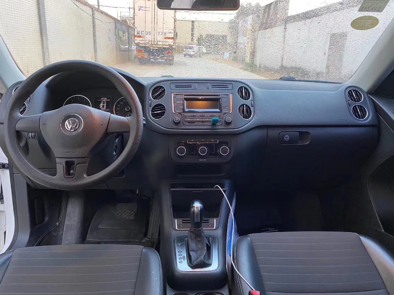 江门16年大众途观5