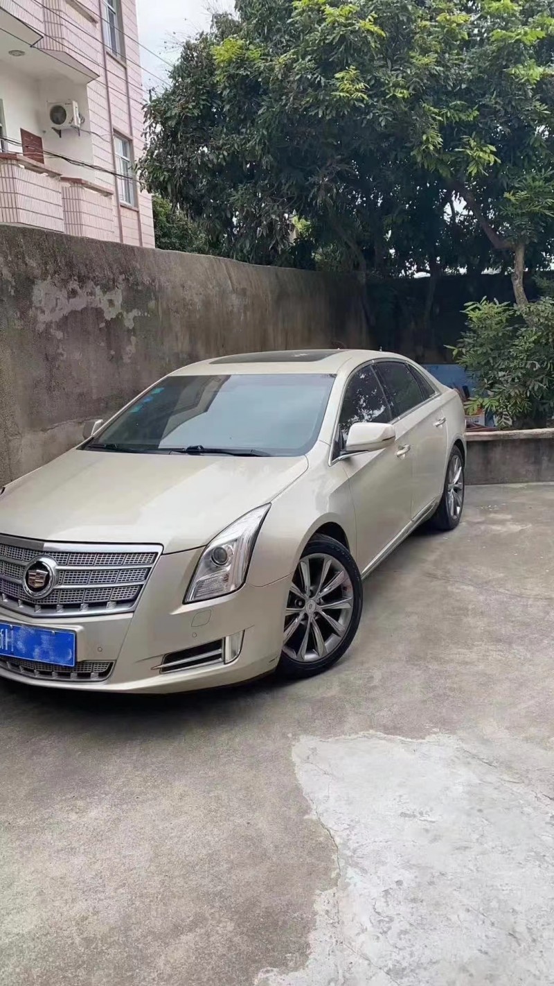 廈門15年凱迪拉克XTS6