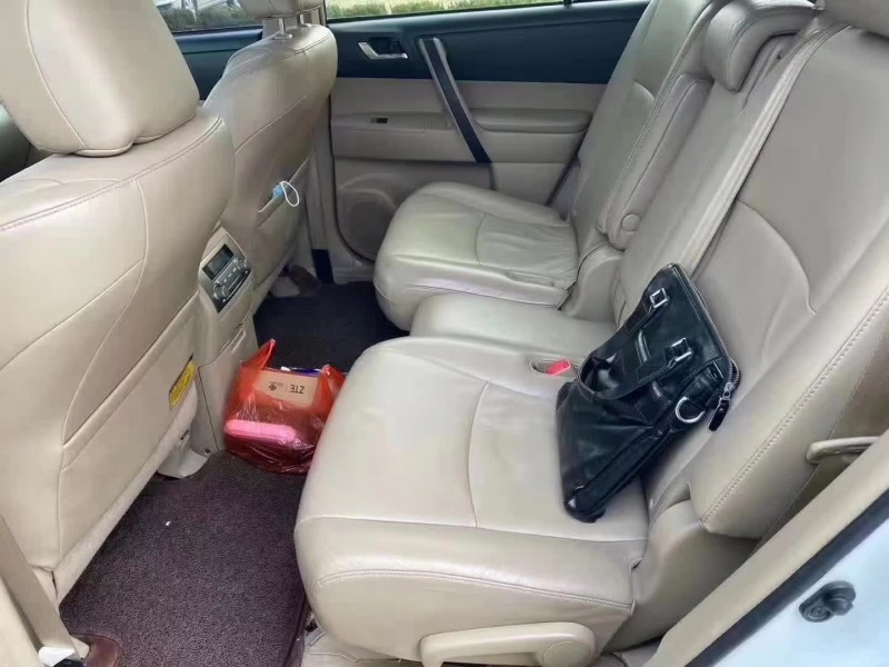 潍坊12年丰田汉兰达8