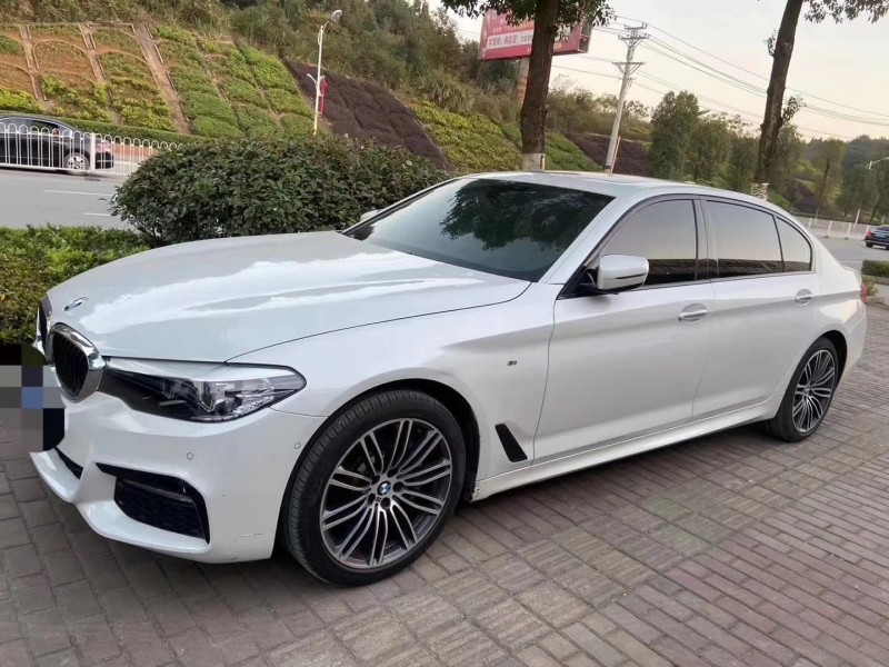 邵阳17年宝马5系3