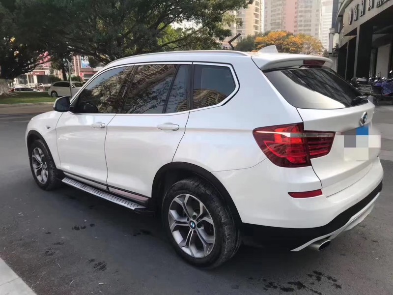 金華17年寶馬X34