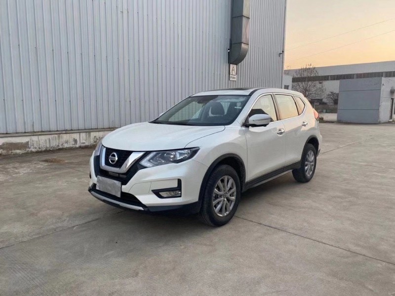 徐州20年日产奇骏3