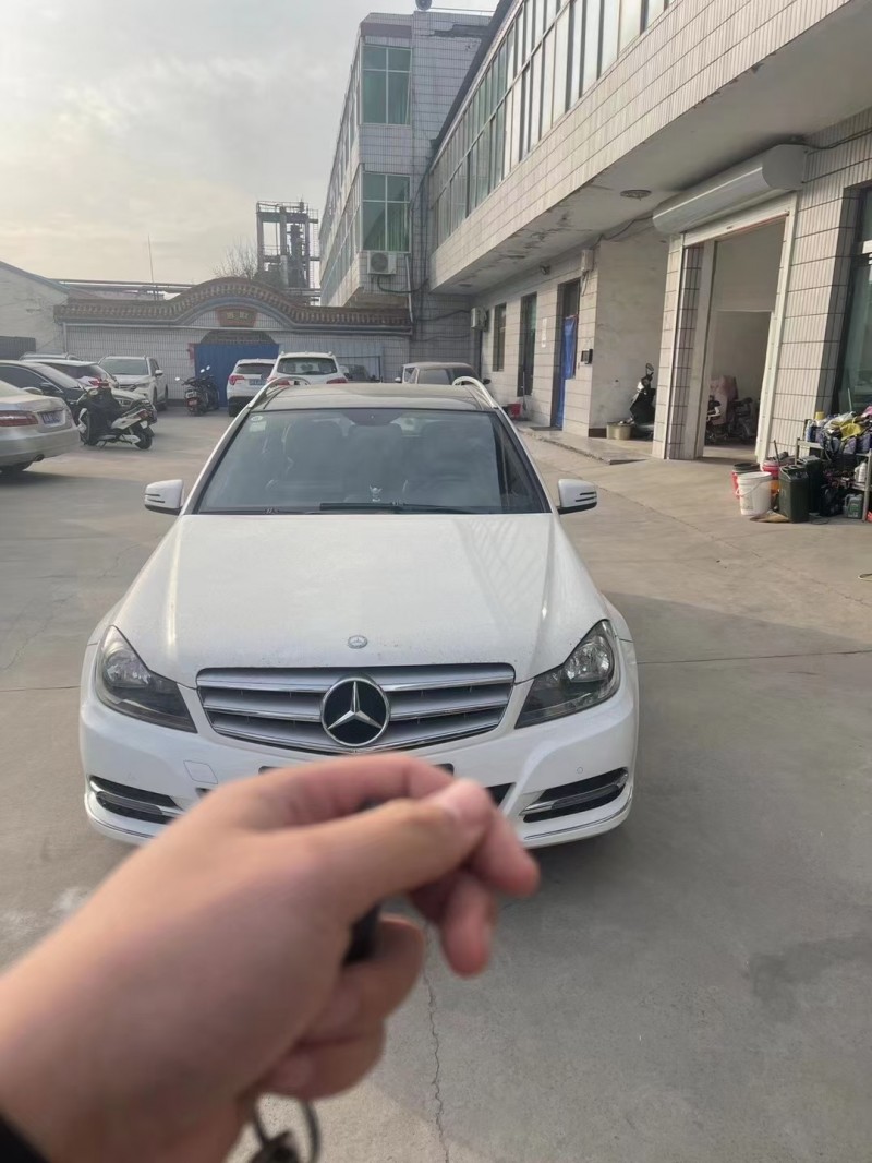 大同14年奔馳C7